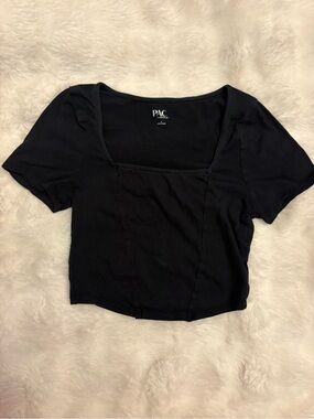 Black Square-Neck Short Sleeve Crop Top